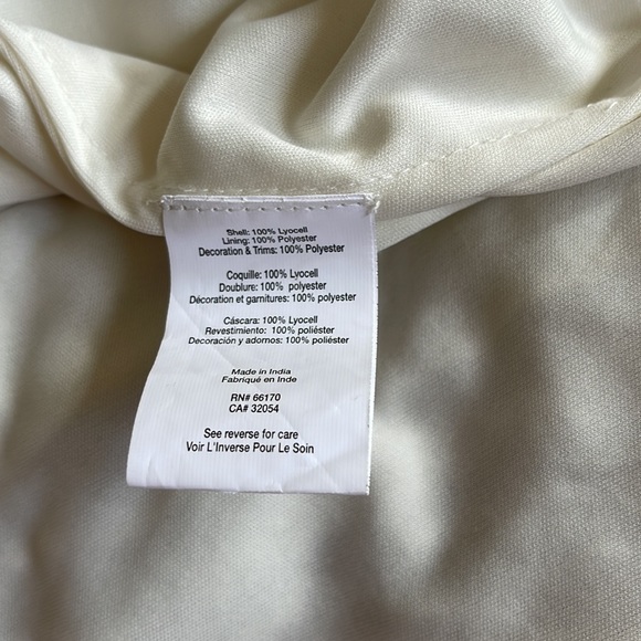 Beautiful dress by Anthropologie - Picture 9 of 9